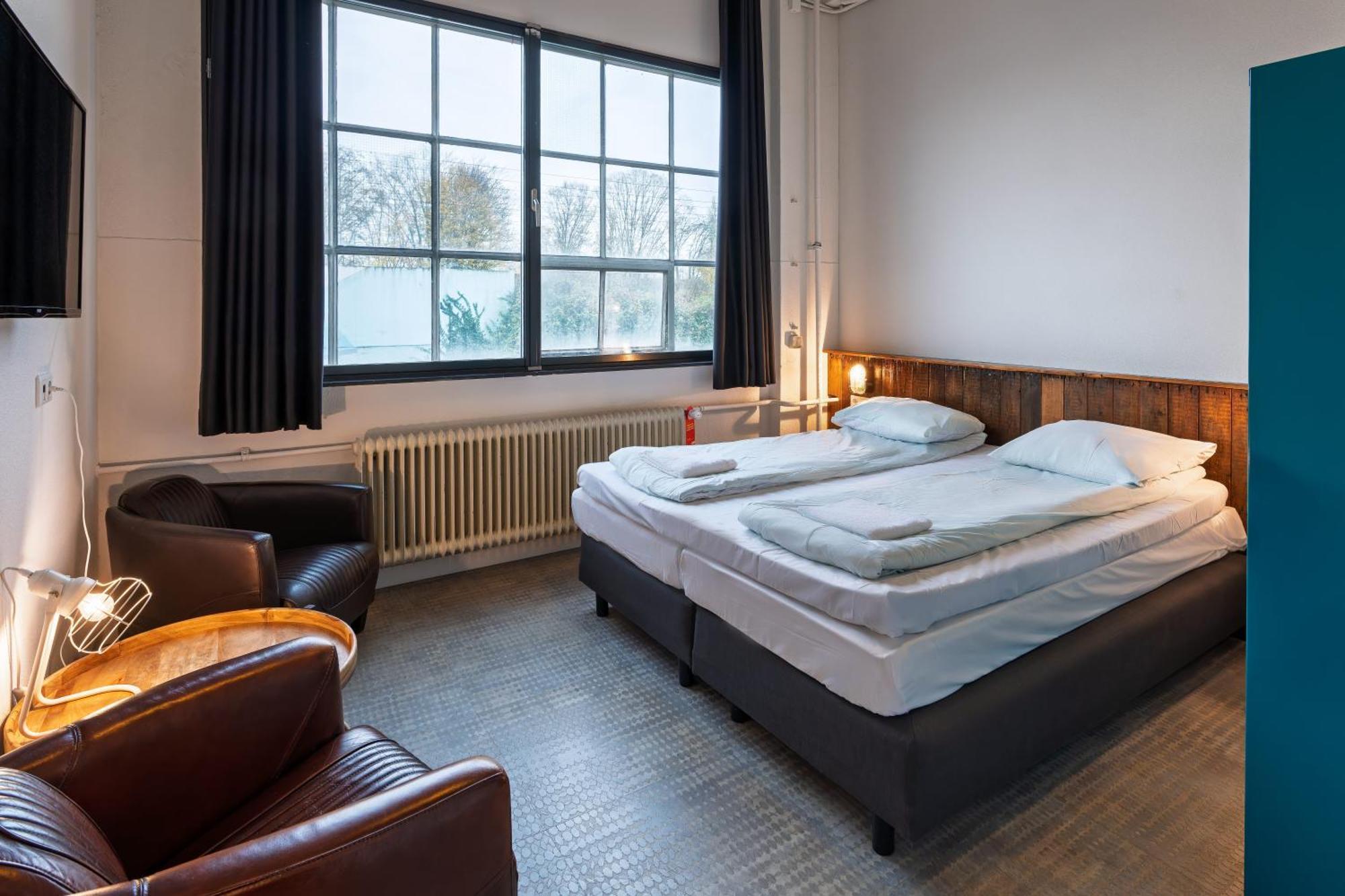 Stayokay Hostel Eindhoven - Blue Collar Exteriör bild