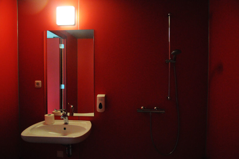 Stayokay Hostel Eindhoven - Blue Collar Exteriör bild