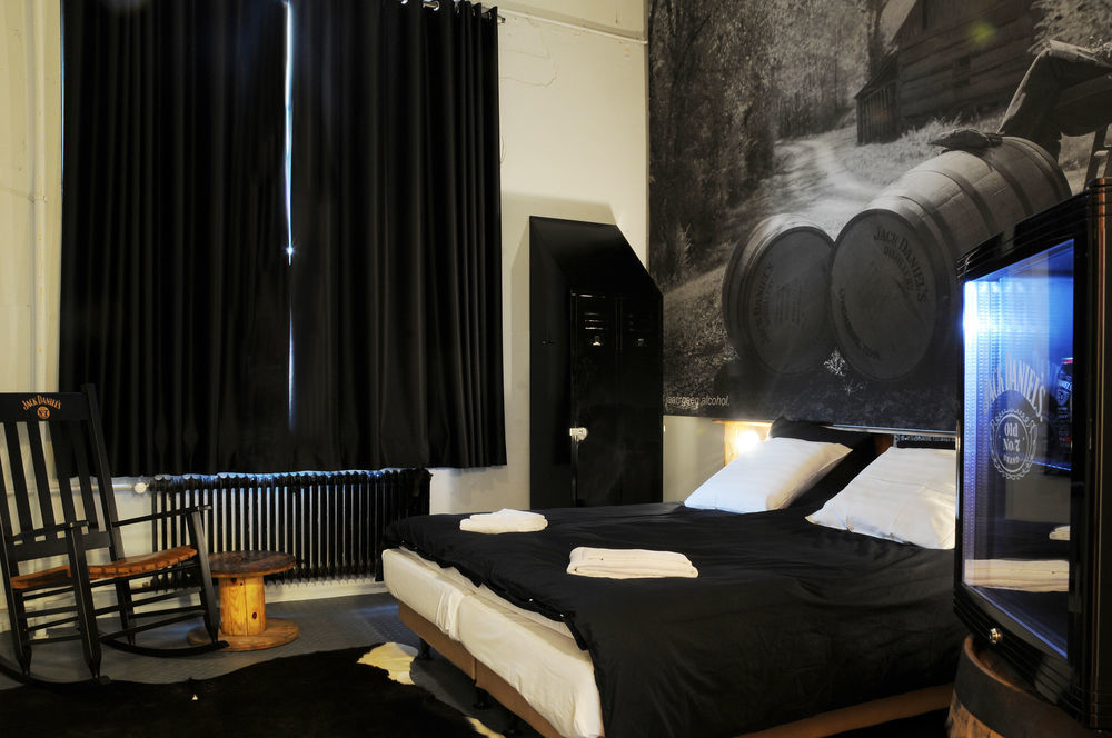 Stayokay Hostel Eindhoven - Blue Collar Exteriör bild