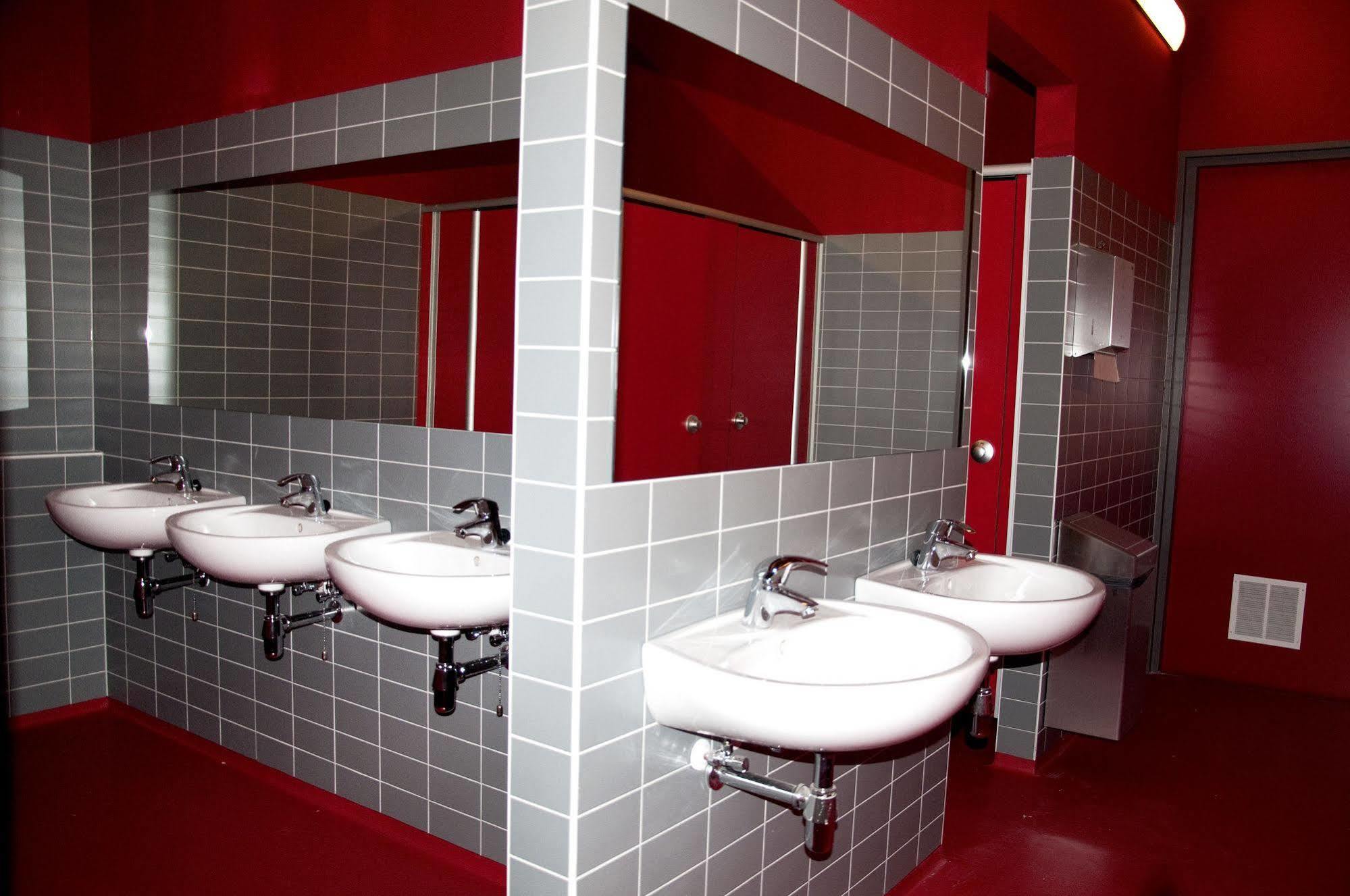 Stayokay Hostel Eindhoven - Blue Collar Exteriör bild