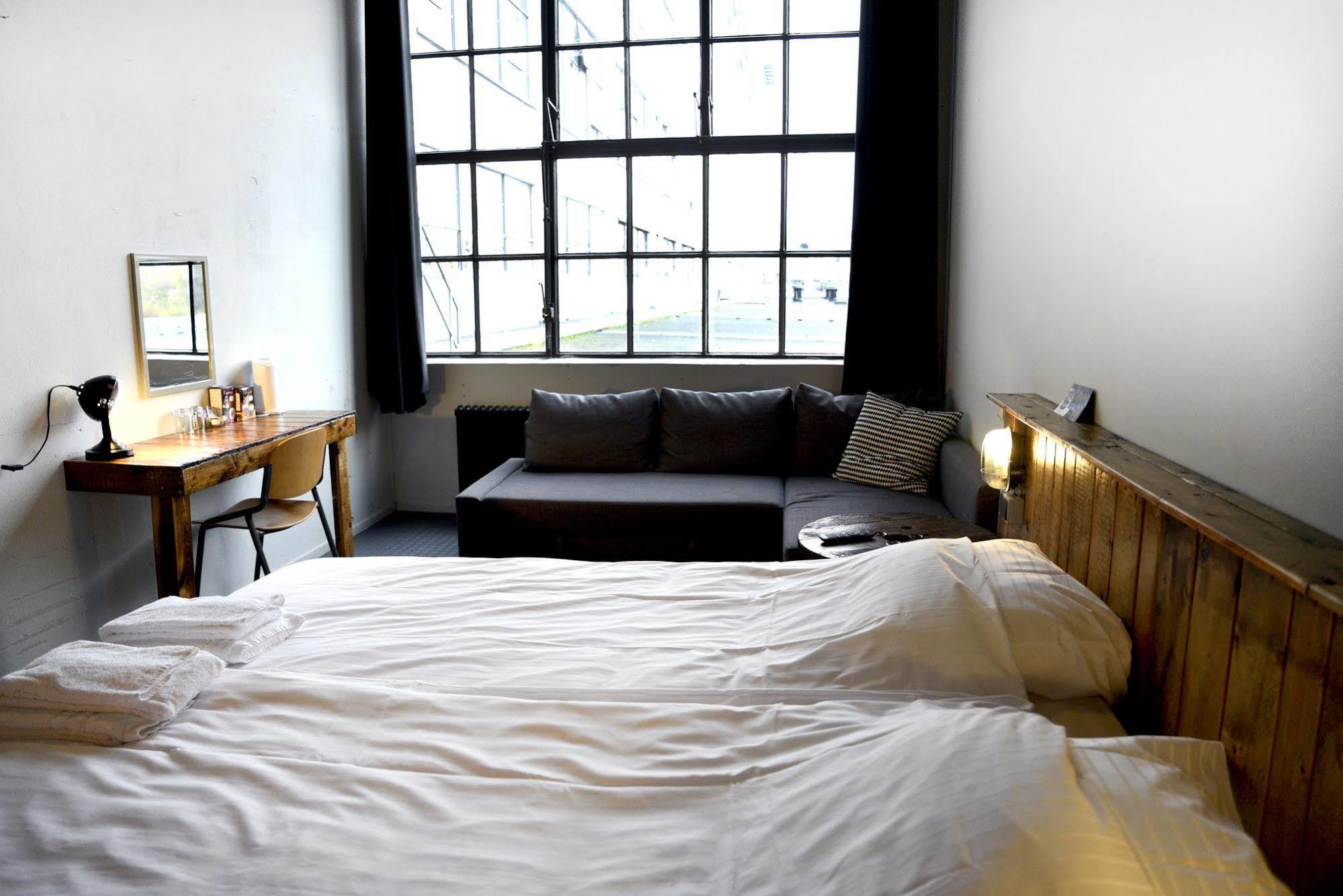 Stayokay Hostel Eindhoven - Blue Collar Exteriör bild